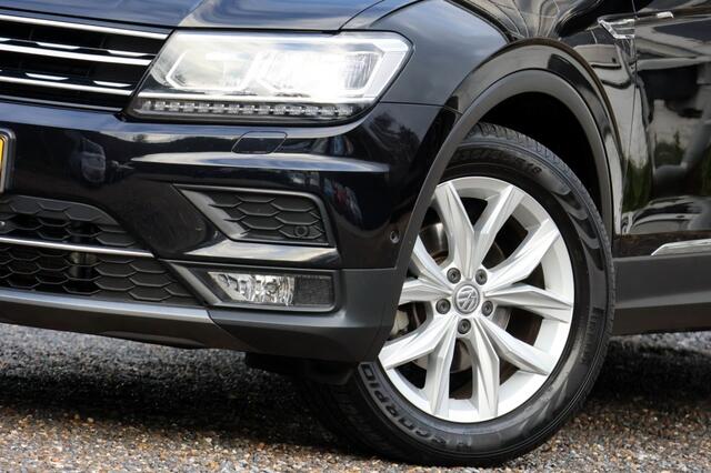 Volkswagen TIGUAN 1.4 TSI DSG 4Motion Highline - 150 pk **Trekhaak / Camera / Active info