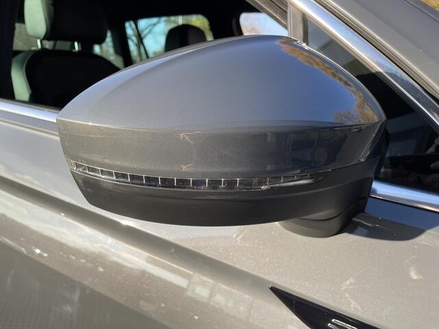 Volkswagen TIGUAN 1.5 TSI R-Line Business+ | Full Map Navigatie | Achteruitrijcamera | 19 Inch |