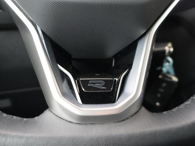 Volkswagen TIGUAN 1.4 TSI eHybrid R-Line | 245 PK | SoH 89% | Trekhaak wegklapbaar | Matrix LED koplampen | 20" LM velgen | Navigatiesysteem | R-Line |