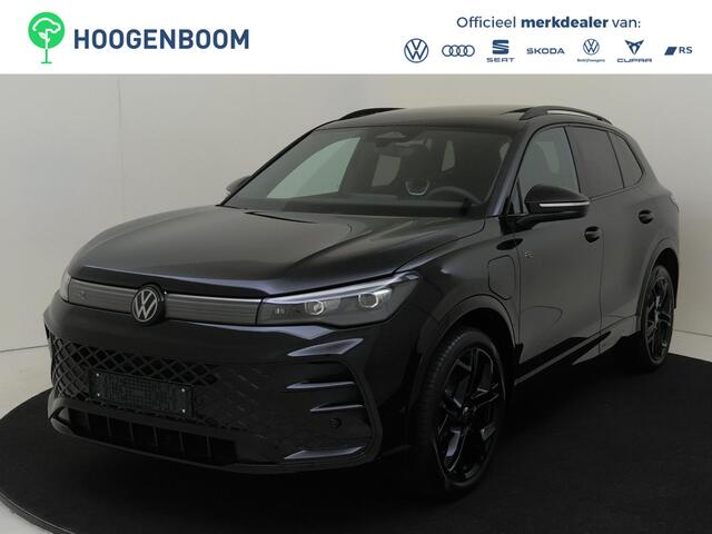 Volkswagen TIGUAN R-Line Edition - eHybrid | 'App-Connect' draadloze smartphone integratie | Automatische afstandsregeling (Adaptive Cruise Control) | Digital Cockpit Pro (26 cm)