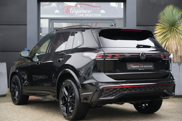 Volkswagen TIGUAN 1.5 eHybrid R-Line Edition 272 PK Panoramadak/Trekhaak/360Camera