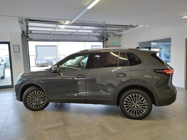 Volkswagen TIGUAN 1.5 TSI E-HYBRID LIFE TREKHAAK/CAMERA/LEDER/MEMORY/CARPLAY/ACC