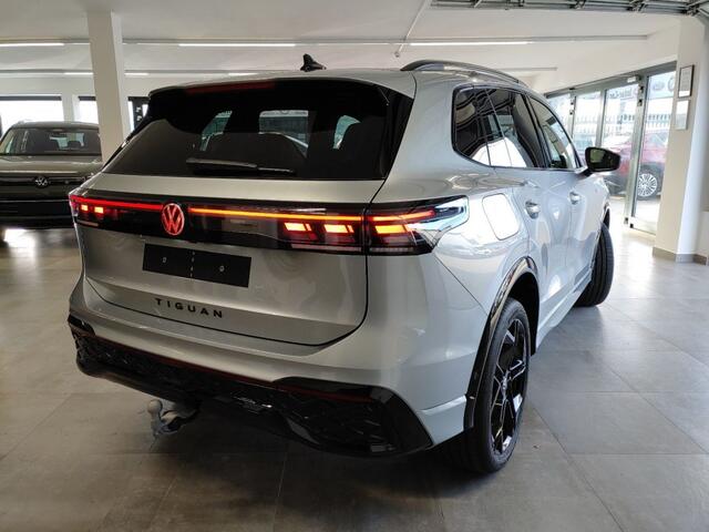 Volkswagen TIGUAN 1.5 TSI E-HYBRID R-LINE PANO-DAK/TREKHAAK/CAMERA/HUD/ACC/STOELVERW