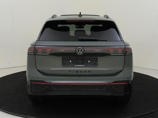 Volkswagen TIGUAN R-Line Edition - eHybrid | 'App-Connect' draadloze smartphone integratie | Automatische afstandsregeling (Adaptive Cruise Control) | Digital Cockpit Pro (26 cm)