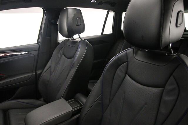 Volkswagen TIGUAN R-Line Edition 1.5 TSI eHybrid 204pk DSG Automaat Trekhaak, Lederen bekleding, Adaptive cruise control, Panoramadak, 360 camera, Achteruitrijcamera