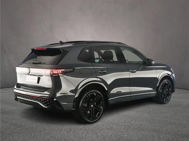 Volkswagen TIGUAN R-Line Edition 1.5 TSI eHybrid 204pk DSG Automaat Trekhaak, Lederen bekleding, Adaptive cruise control, Panoramadak, 360 camera, Achteruitrijcamera