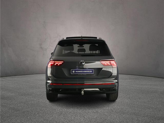 Volkswagen TIGUAN R-Line Business 1.4 TSI eHybrid 245pk DSG Automaat Trekhaak, Black Style, LED matrix koplampen, Panoramadak, Adaptive cruise control, Achteruitrijcamera