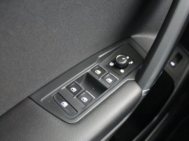 Volkswagen TIGUAN Allspace 1.5 TSI Highline Business R 7p. | Trekhaak | Panoramadak | Camera |