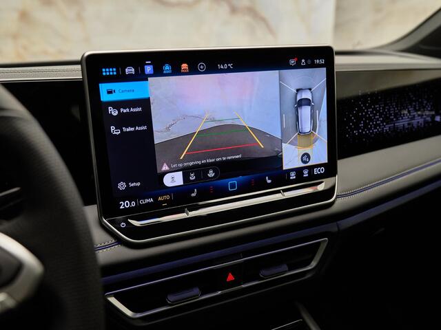 Volkswagen TIGUAN 1.5 eHybrid R-Line, 20", pano, massage, ACC, DCC, IQ.Light, Black Style, tr.haak