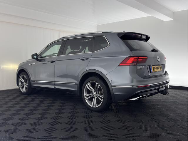 Volkswagen TIGUAN Allspace 1.5 TSI R-line Highline Business (7-Pers.) *AUT | NAV | PANO | XE | TREKHAAK | PDC*