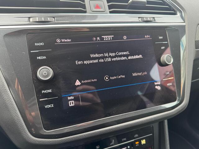 Volkswagen TIGUAN 1.5 TSI 2X R-Line CARPLAY/SIDE ASSIST/ACC/NAVI