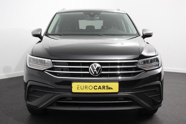 Volkswagen TIGUAN Allspace 1.5 TSI 150pk DSG Life 7p. | Navigatie | Climate Control | Trekhaak afneembaar | Electrisch bedienbare achterklep | Adaptive Cruise Control | Extra Getint Glas
