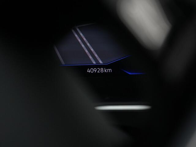 Volkswagen TIGUAN 1.4 TSI eHybrid 245 pk DSG R-Line Business+ | Panoramadak | Adaptief onderstel | IQ Light | Achteruitrijcamera