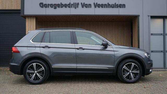 Volkswagen TIGUAN 1.5 TSI 150pk DSG Comfortline LED Trekhaak 18inch LM Keyless A-Camera Adap-Cruise Navi 80490km!