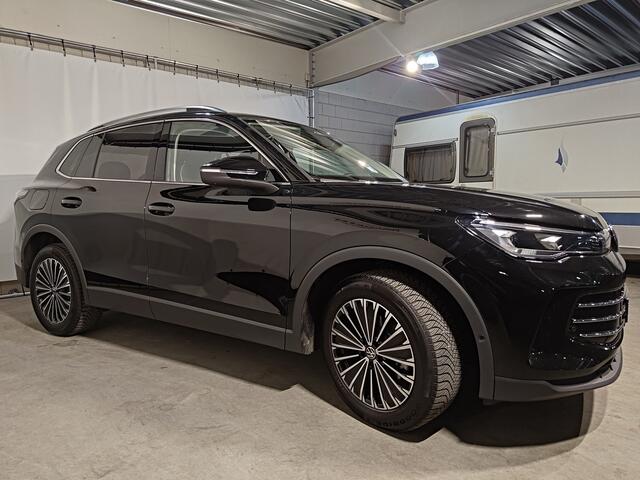 Volkswagen TIGUAN 1.5 eTSi Elegance 150pk MHEV DSG7 Carplay / Elektr.A.Klep / Afn.Trekhaak / A.Camera / Adapt.Cruise Controle