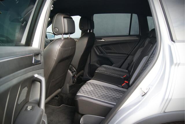 Volkswagen TIGUAN 1.4 TSI 245PK eHybrid R-Line Carplay/wegkl-trhk/ACC/Stuurwielverw./Keyless/IQlight