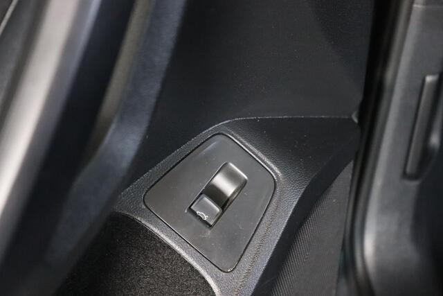 Volkswagen TIGUAN Allspace 1.5 TSI Highline R-Line 7-Persoons Panoramadak, Led, Massage, Elek. Trekhaak, Camera, Apple Carplay/Android Auto