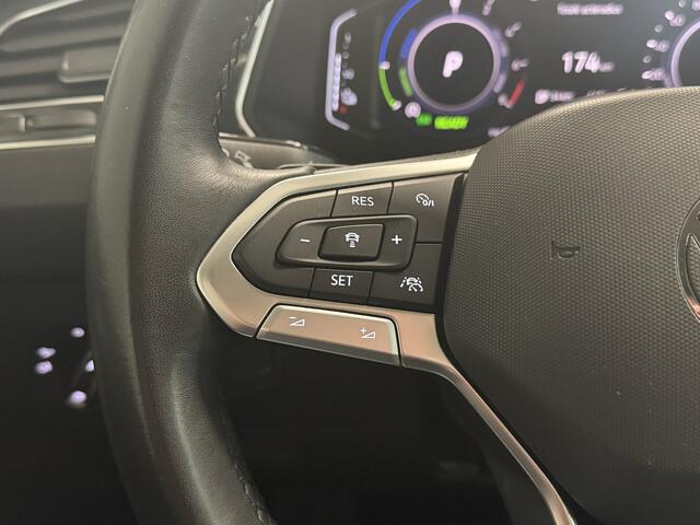 Volkswagen TIGUAN 1.4 IQ Light/Panoramadak/Camera/ACC