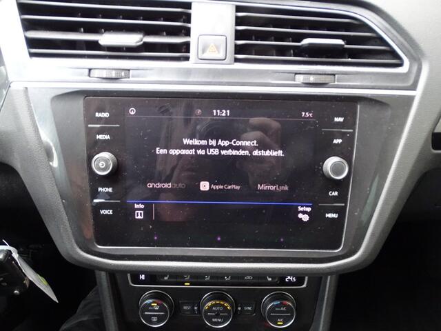 Volkswagen TIGUAN 1.4 TSI CL BNS R-Navi Carplay-Clima-Cruise-Led-Blth-Usb-Media