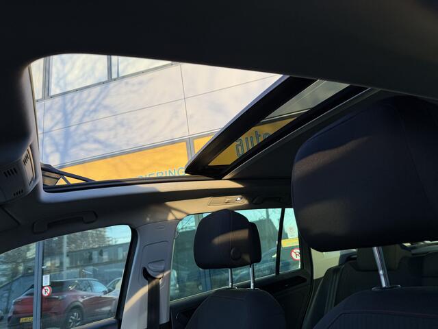 Volkswagen TIGUAN 2.0 TSI 4Motion Highline * 157.890 Km * Panoramadak * Navi * Led * Climatronic *