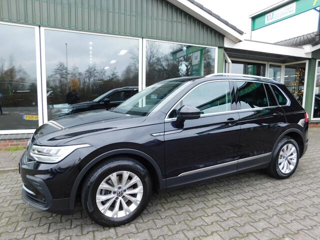 Volkswagen TIGUAN 1.5TSI 150PK DSG ELEGANCE!! All-in Prijs! Trekhaak