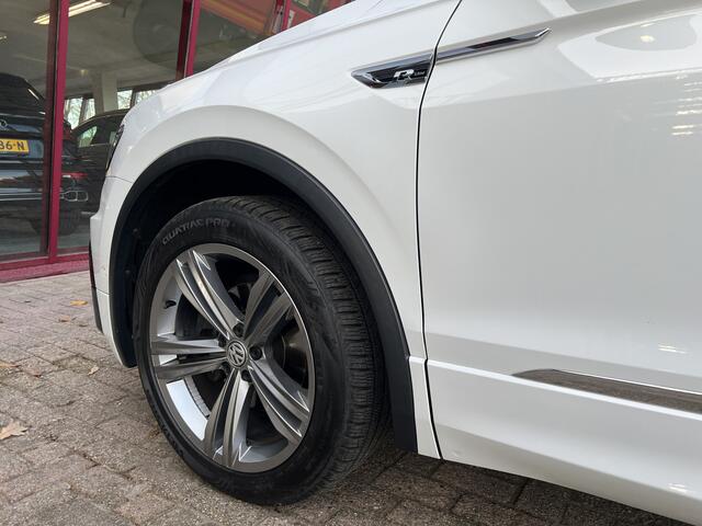 Volkswagen TIGUAN Allspace 1.4 TSI Highline Business R 7p. | Pano | 3x R-line | Trekhaak | Leder | ACC |