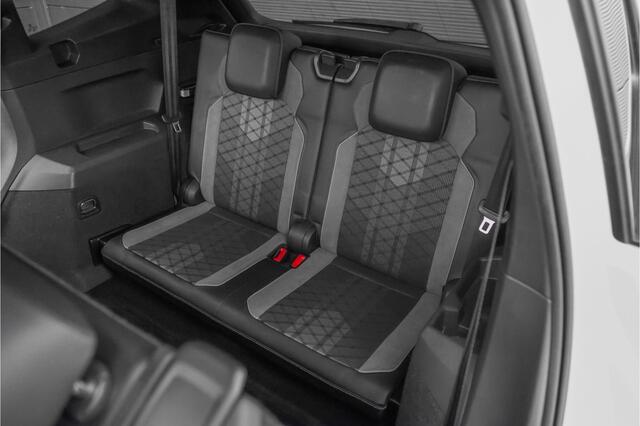 Volkswagen TIGUAN Allspace 1.5 TSI R-Line 7-Pers Pano Camera 19"