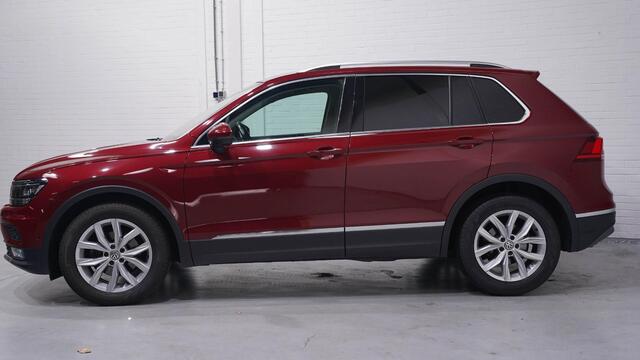 Volkswagen TIGUAN 2.0 TDI 150 pk DSG Aut. GRIJS KENTEKEN Navi 360 Camera, LED Koplampen, Parkeerhulp, Bijtellingsvriendelijk