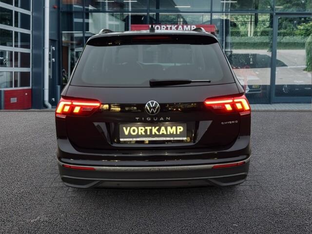 Volkswagen TIGUAN 1.4 TSI DSG E-HYBRID LIFE PANO.DAK/CAMERA/ACC/NAVI/CARPLAY/STOEL+STUURVERW./ELEK.ACHTERKLEP