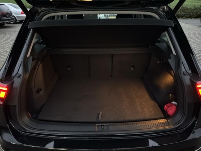 Volkswagen TIGUAN 1.4 TSI DSG E-HYBRID LIFE PANO.DAK/CAMERA/ACC/NAVI/CARPLAY/STOEL+STUURVERW./ELEK.ACHTERKLEP