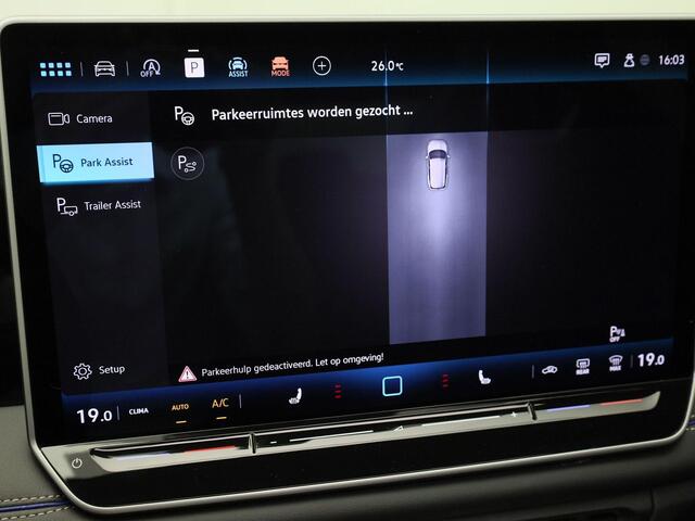 Volkswagen TIGUAN 1.5 eTSI/150PK R-Line DSG · Panoramadak · Trekhaak · 360° Camera + Parkeersensoren · Garantie tot 01-01-2026