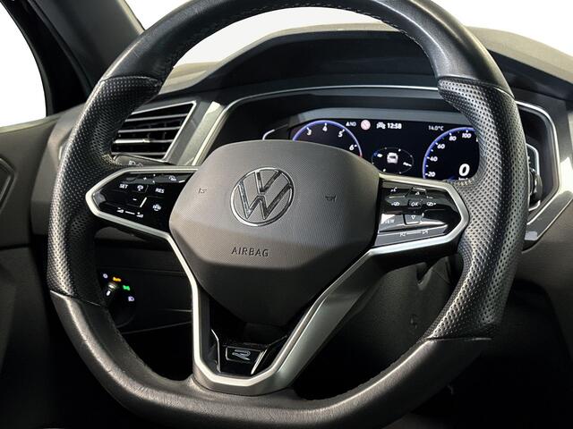 Volkswagen TIGUAN 1.5 150pk TSI R-Line Business Trekhaak inklapbaar | Adaptive cruise control | Navigatie 'Discover Media'