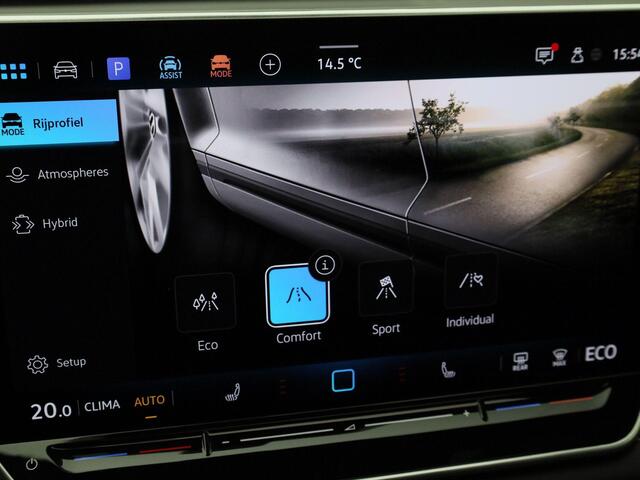 Volkswagen TIGUAN 1.5eHybrid 200kW/272PK R-Line DSG · Panoramadak · Trekhaak · Apple/Android · Garantie t/m 26-06-2030 of 100000km.