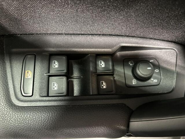 Volkswagen TIGUAN 1.5 TSI 150pk DSG Life Business · Camera · Elek. Achterklep · Stuur&Stoelverwarming · Verwarmbare Voorruit · 19'' Inch · Garantie t/m 28-07-2027 of 100.000km