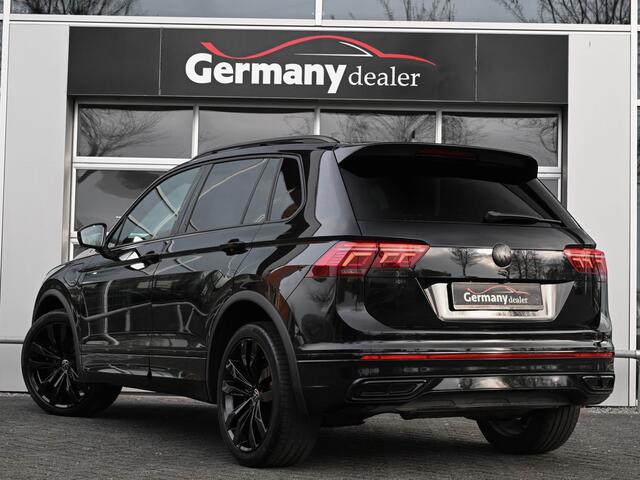 Volkswagen TIGUAN 1.4TSI E-Hybrid 245pk R-Line Pano Head-Up IQ-light 20-Inch Tr-haak Camera