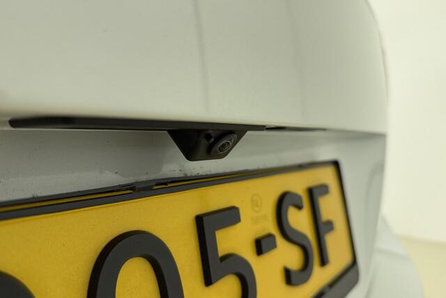 Volkswagen TIGUAN 1.4 TSI ACT Comfortline Business R Automaat | Panoramisch schuifdak | Active info display | Keyless | 360 Camera | Memory stoelen | Stoelverwarming | Adaptive cruise control