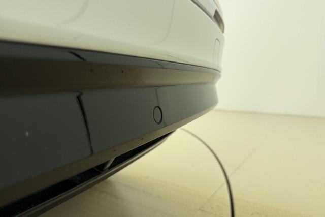 Volkswagen TIGUAN 1.4 TSI ACT Comfortline Business R Automaat | Panoramisch schuifdak | Active info display | Keyless | 360 Camera | Memory stoelen | Stoelverwarming | Adaptive cruise control