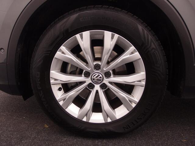 Volkswagen TIGUAN 1.4 TSI ACT Comfortline Business FACELIFT / TREKHAAK / CAMERA / FULL LED / DAB+ / CARPLAY / ACC / NL-AUTO