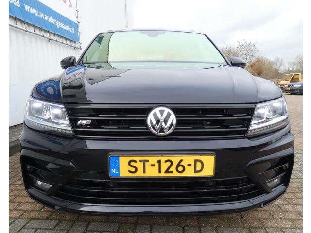 Volkswagen TIGUAN 1.4 TSI R-Line DSG,Led,Pano,Leer,Trhaak,ACC