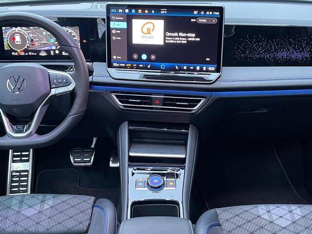 Volkswagen TIGUAN 1.5 eHybrid 204PK DSG R-Line Edition / Trekhaak / 360° Camera / Harman Kardon / Head-Up Display / 20'' LMV / VW