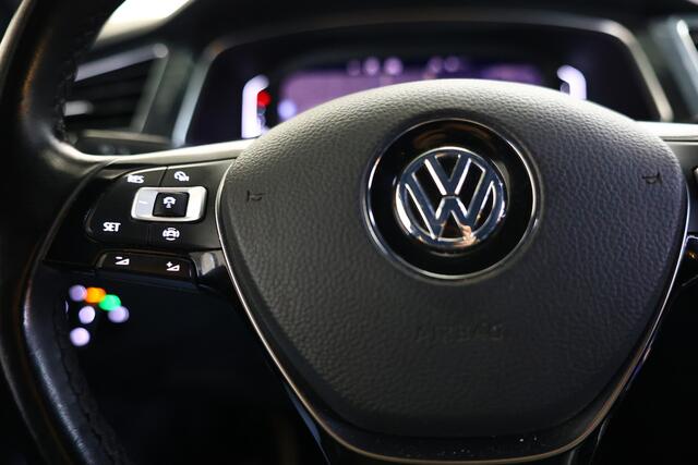 Volkswagen TIGUAN Allspace 1.5 TSI R-Line 7p. DSG VIRTUAL CARPLAY ACC PANO PDC CAMERA '20