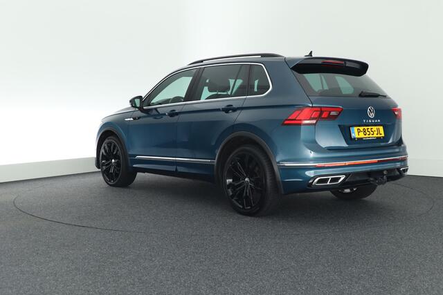 Volkswagen TIGUAN 1.5 TSI 150pk DSG R-Line Trekhaak Head-Up Stoelverwarming Virtual Cockpit Navigatie