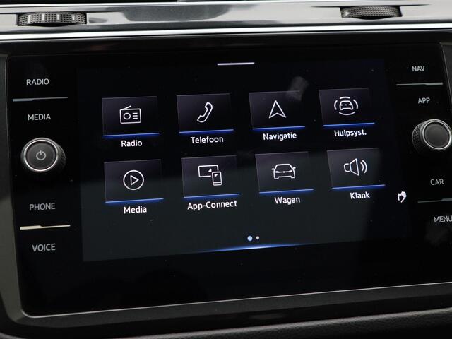 Volkswagen TIGUAN 1.5 TSi 150 Pk R-Line Business+ | Black Style | Panoramadak | Adaptive Cruise | Climate Control | Stoelverwarming | Navigatie | Camera | Carplay | 20 Inch | 49.122 Km!!