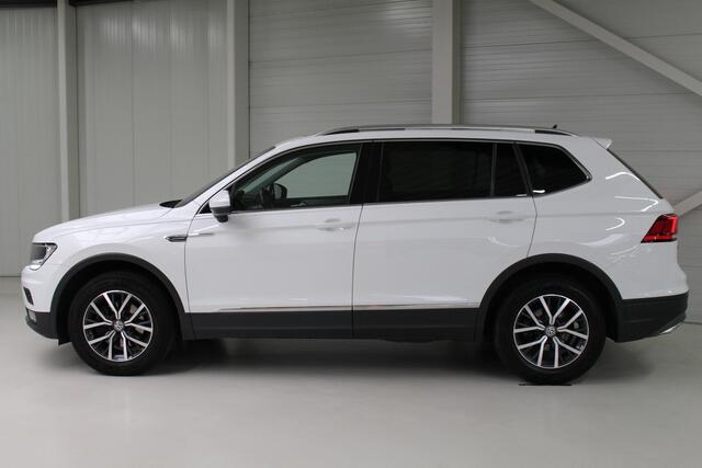 Volkswagen TIGUAN Allspace 1.5 TSI Comfortline Panoramadak | Trekhaak | Lichtmetalen Velgen | Adaptieve Cruise Control