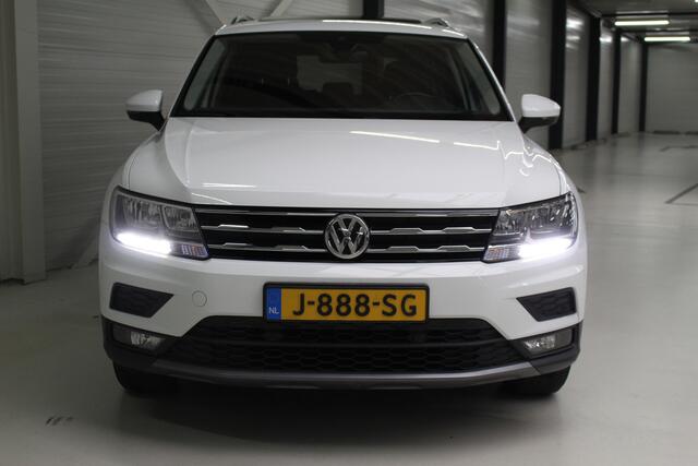 Volkswagen TIGUAN Allspace 1.5 TSI Comfortline Panoramadak | Trekhaak | Lichtmetalen Velgen | Adaptieve Cruise Control