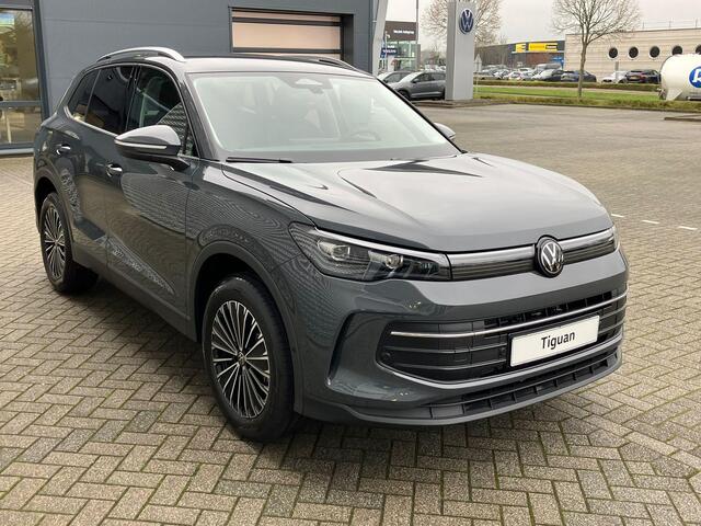 Volkswagen TIGUAN Life Edition 1.5 eHybrid 150 kW / 204 pk DSG | Trekhaak wegklapbare kogel | Comfort pakket met stuur- & stoelverwarming |