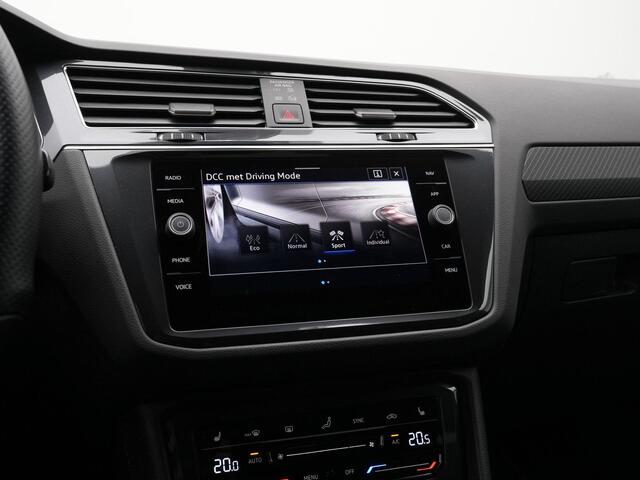 Volkswagen TIGUAN 1.4 TSI eHybrid 245 pk DSG R-Line | Trekhaak | Adaptief onderstel | IQ Light | Stuur-/stoelverwarming | Achteruitrijcamera