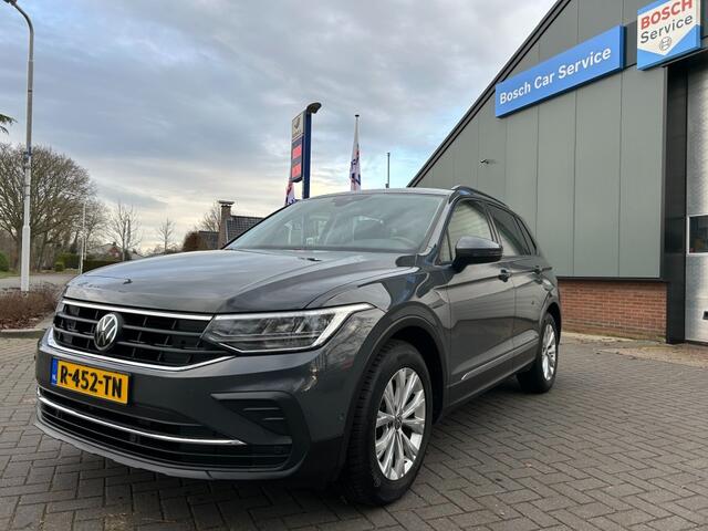Volkswagen TIGUAN 1.5 TSI Life Business