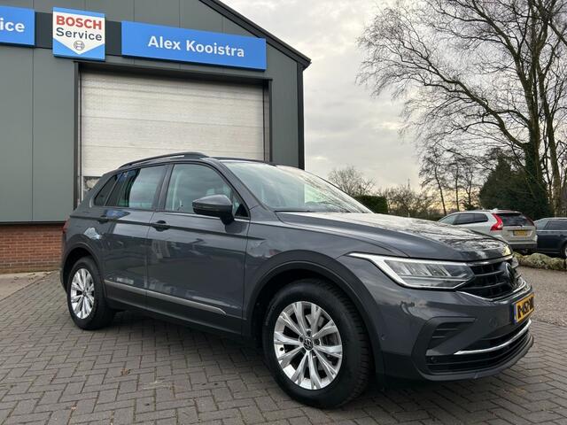 Volkswagen TIGUAN 1.5 TSI Life Business