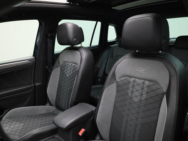 Volkswagen TIGUAN 1.4 TSI eHybrid 245PK DSG R-Line · Panoramadak · Camera · P-Sensoren · Elek. Trekhaak · Keyless · Stoel& Stuurverwarming · 19'' Inch ·